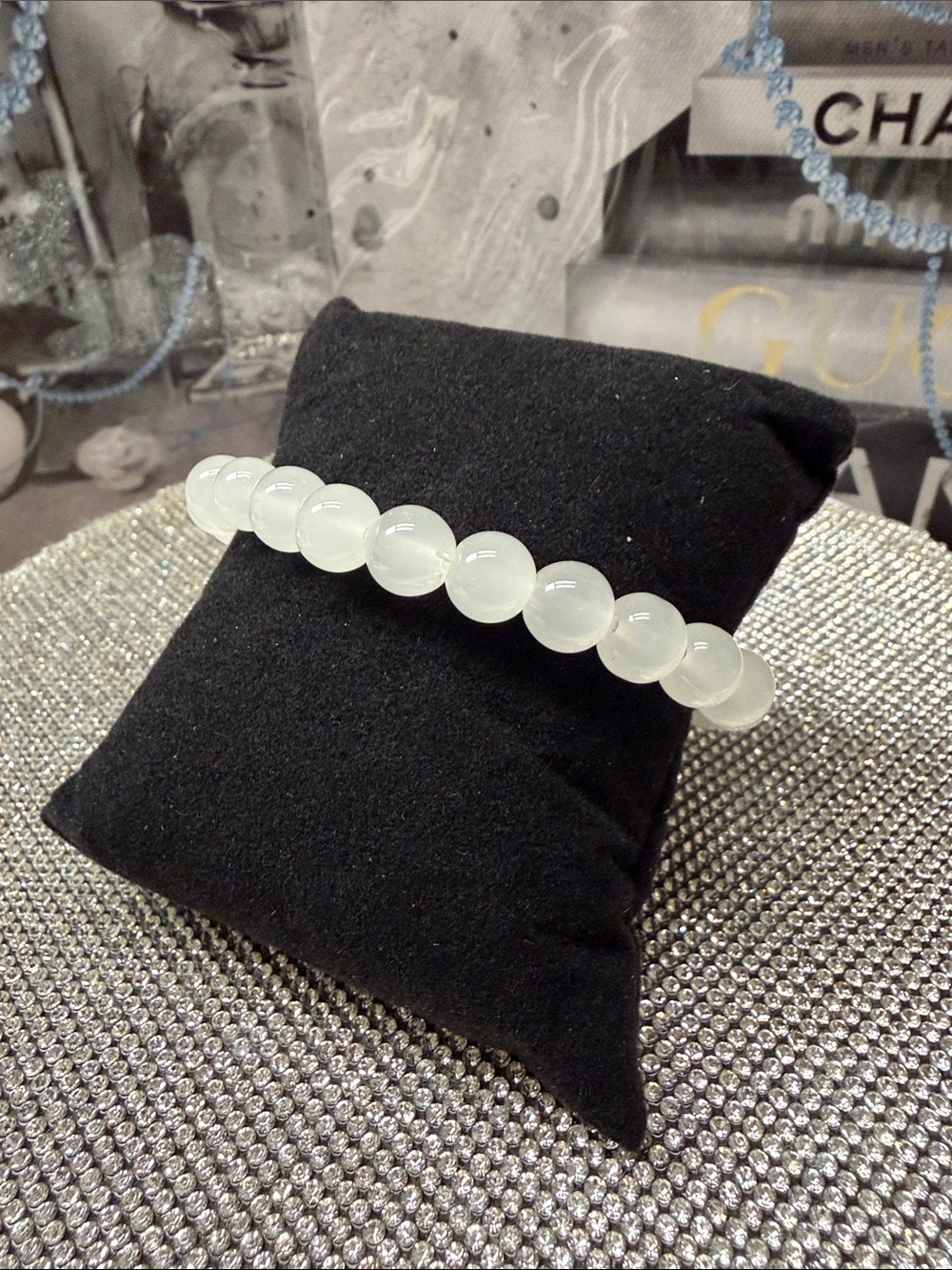 Classic White frosty glass Beaded Stretch Bracelet - 🆕